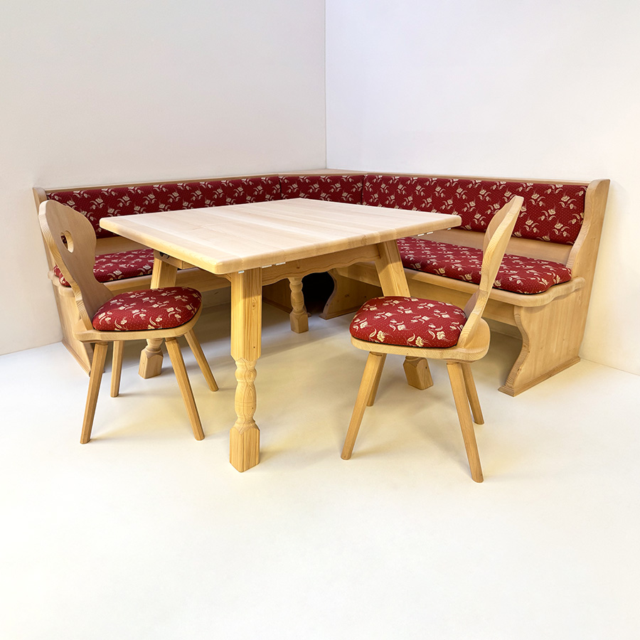 Eckbankgruppe LINDAU 200/200, Vollpolster, Tisch 4510, Ahornplatte, Munich M8, Kössen rot