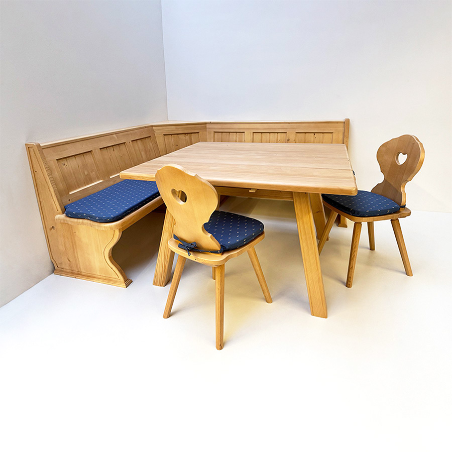 Eckbankgruppe Rosenheim 195/195 cm, Tisch 120/120 cm, 2 Stühle Munich, Polster genäht, Kundl blau