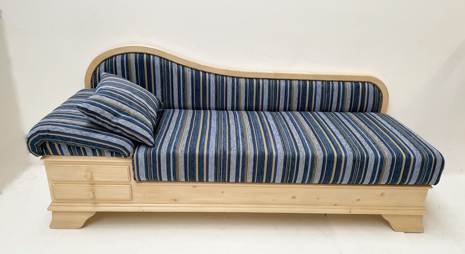 Sofa Liege Garmisch, Edmonton blau, 38 Lagerstoffe preisgleich