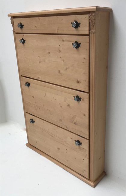 Schuhhängeschrank Füssen 3 Klappen, 1 Schubladen