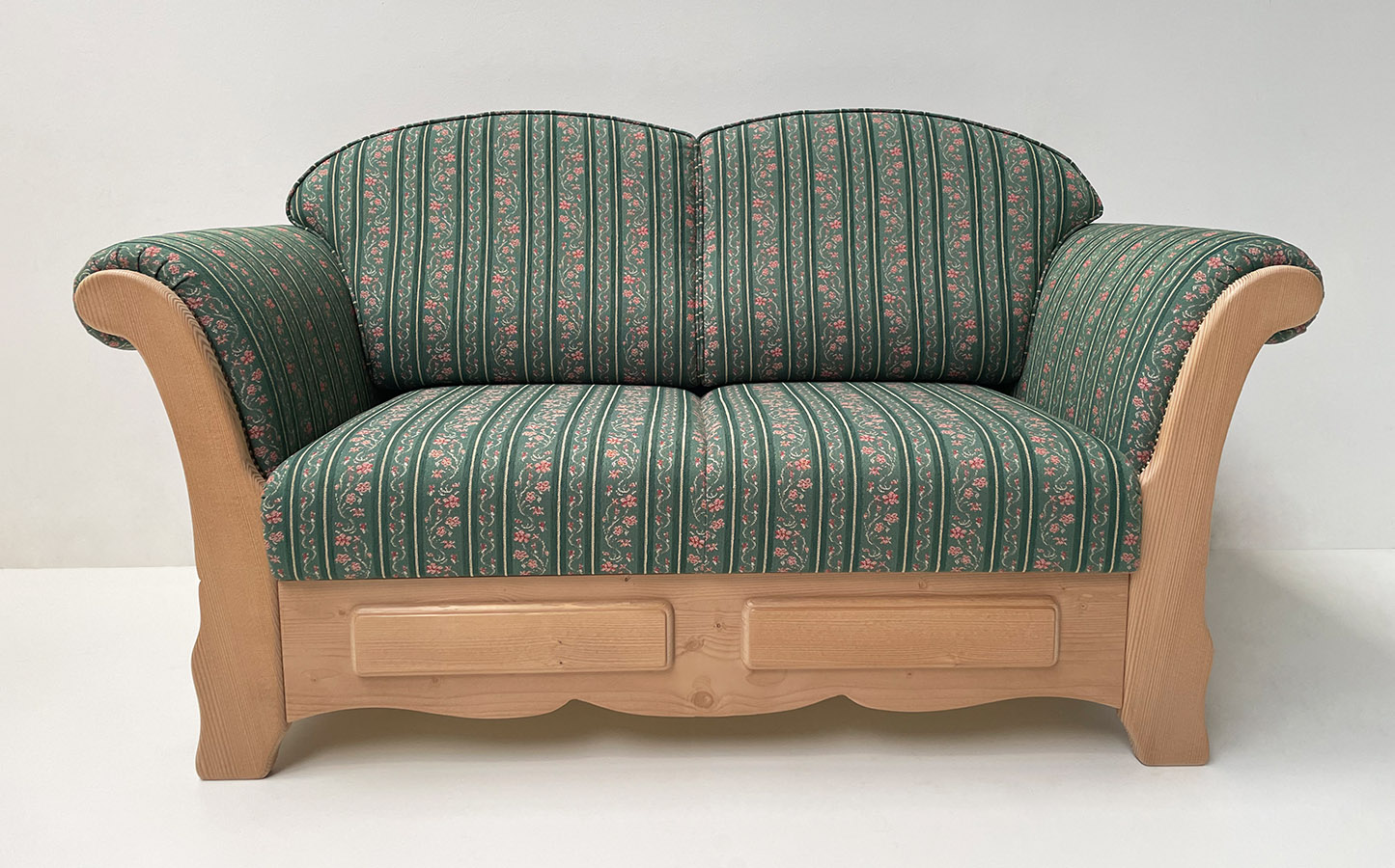Sofa Sterzing, 160 cm, Armteile fest, Waidhaus grün