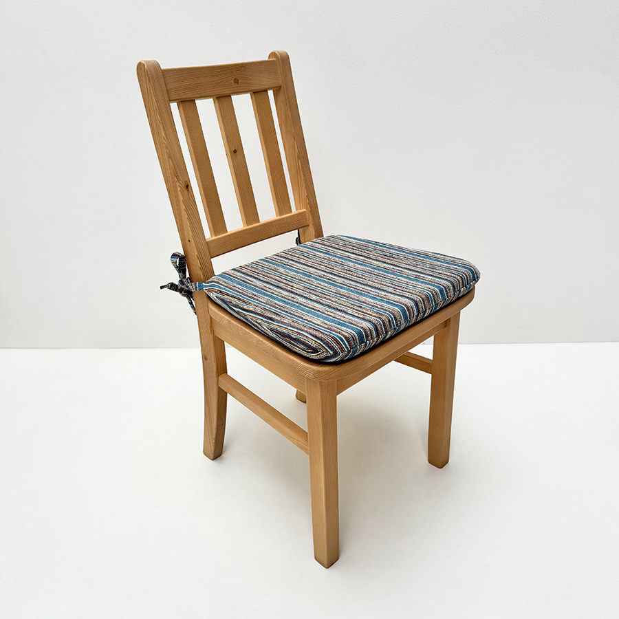 Sprossenstuhl Nürnberg Brühl mit 3 Langsprossen, Hartwachs, Polster genäht, Landleben TS-3033