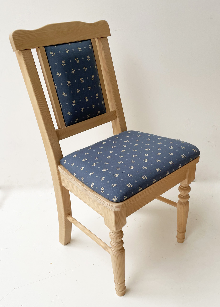 Stuhl Rangau, mit Rückenpolsterung, Stoff TS-2242