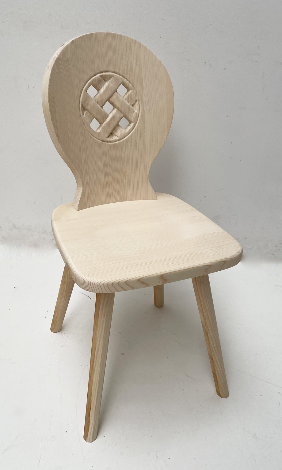 Bauernstuhl WL- 5190 mit gekehlter Lehne, Fichte roh