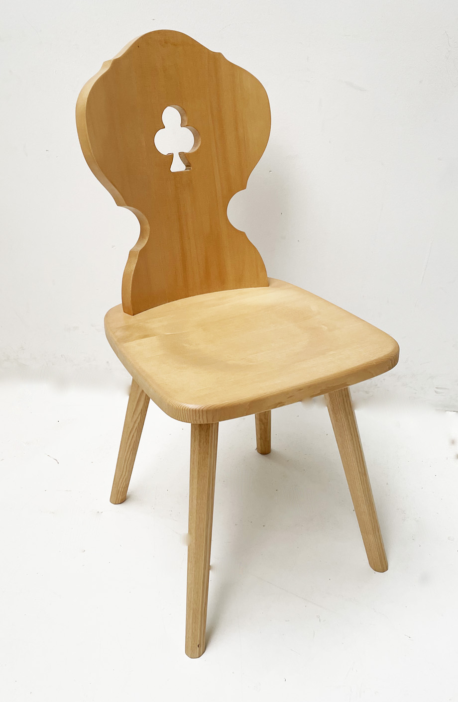 Bauernstuhl WL-FIORI, Blume mit gekehlter Lehne