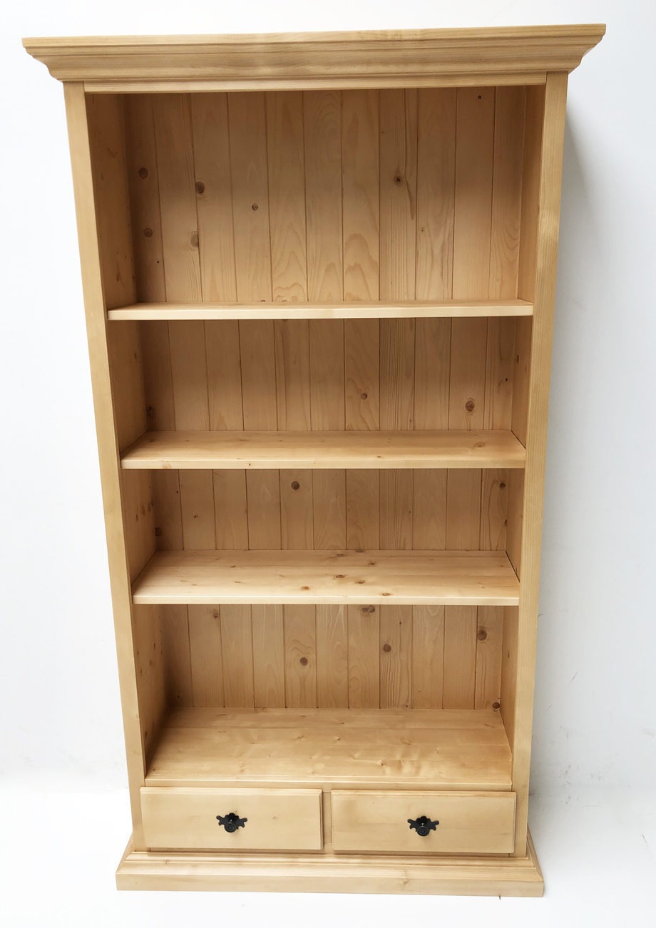 Bücherregal Füssen Tölz mit Sockel , mit Metallrosetten, Metallknopf