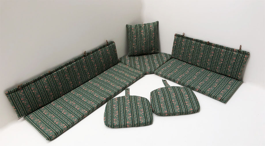 Polstersatz EKA Eckbankgruppe  Sitz- Rückenkissen, Stuhlpolster genäht, Stoff Waidhaus grün