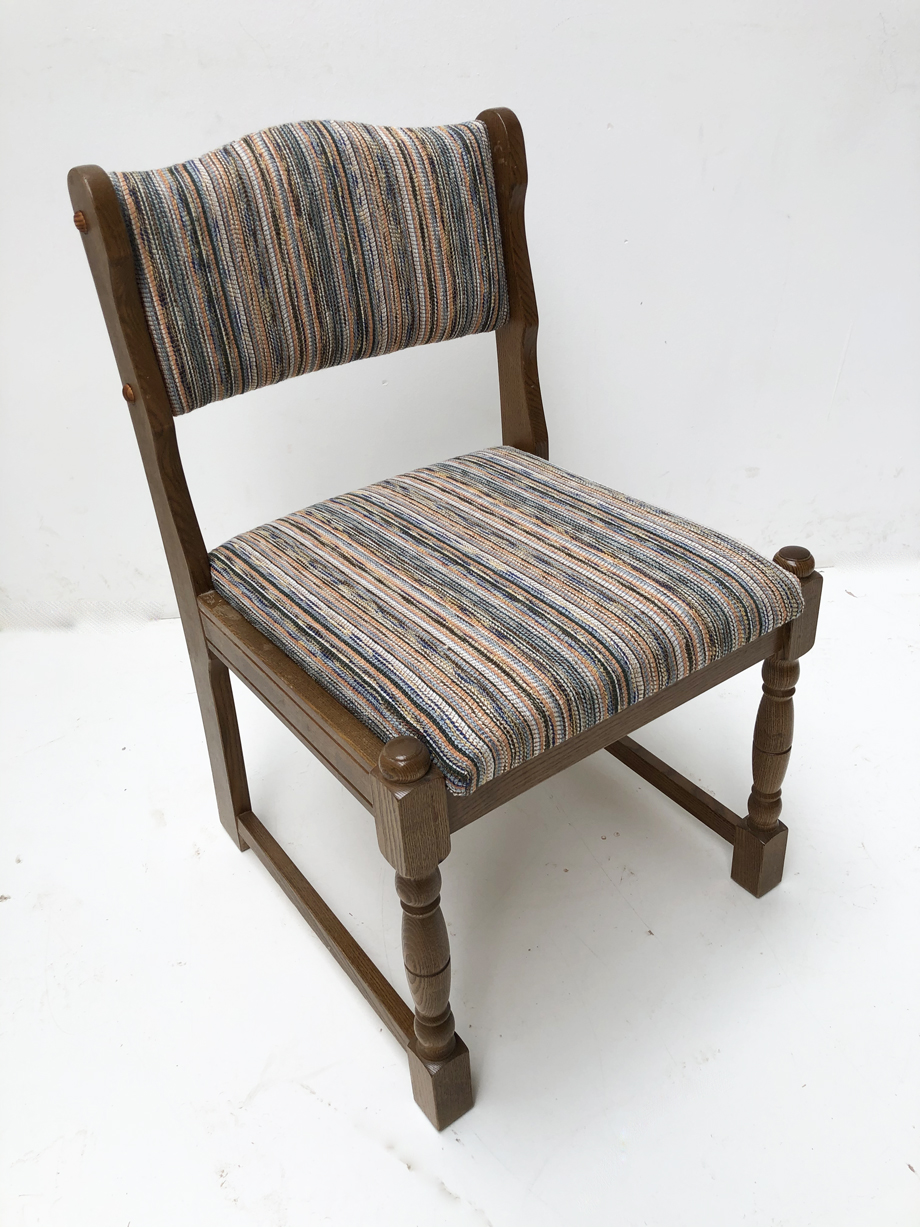 Neupolsterung EKA Wohnmöbel Esszimmer Stühle. Sitz und Rückenlehne, Salzburg MUnzert