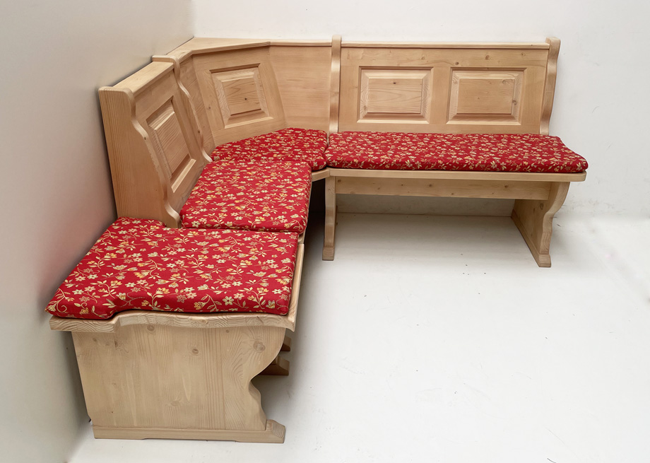 Eckbank Amberg Piccolo ungleichschenklig 125/165 cm solo, Truhe, Anstellhocker solo, Mülheim rot