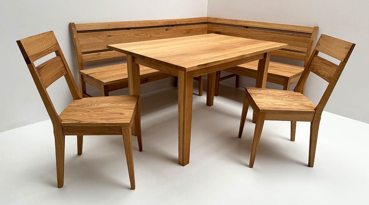 Eckbankgruppe Iseo Wildeiche geölt, Bank 190/150 cm, Tisch 85/125 cm, 2 Stühle Filippa-M