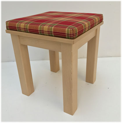 Holz Hocker Nürnberg mit Polster