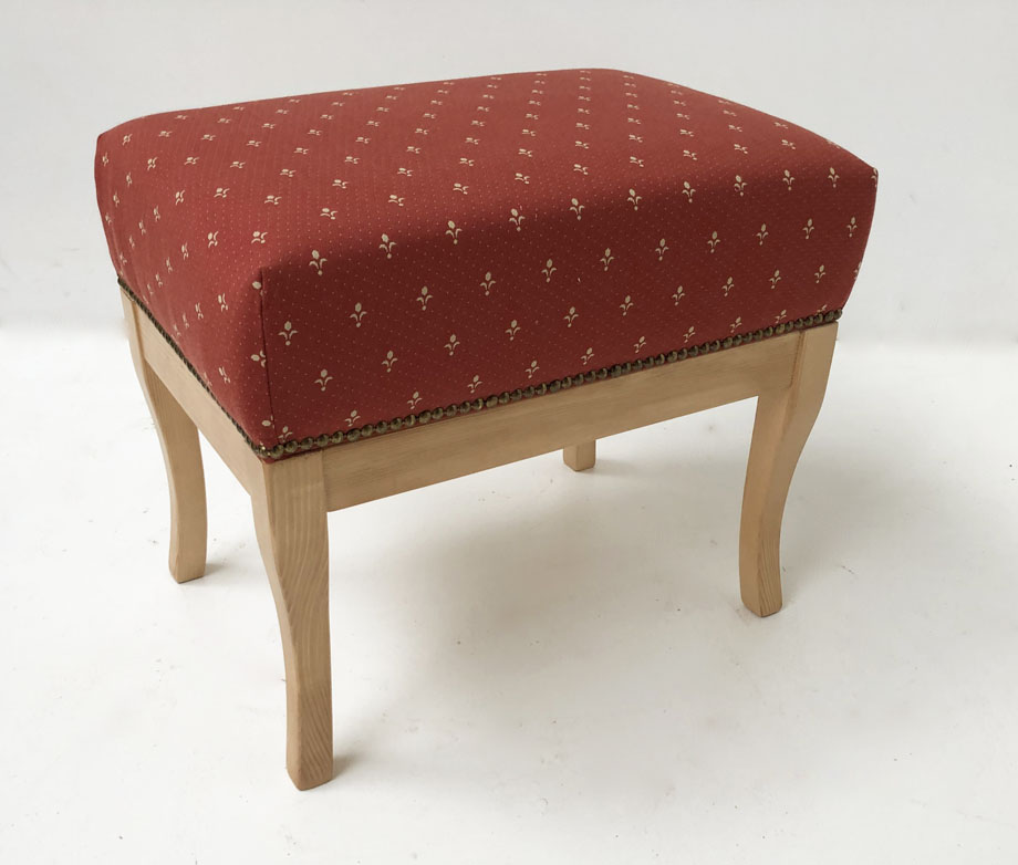 Hocker Inzell, Kundl rot,  38 Lagerstoffe preisgleich