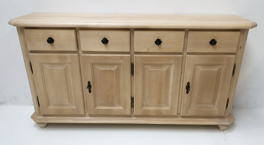 Anrichte Kommode Füssen 4-trg., 4 Schubladen, abgeschrägte Ecken