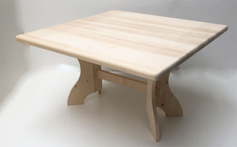 Kreuzwangentisch Füssen 120/120 cm, massive Fichtenplatte 