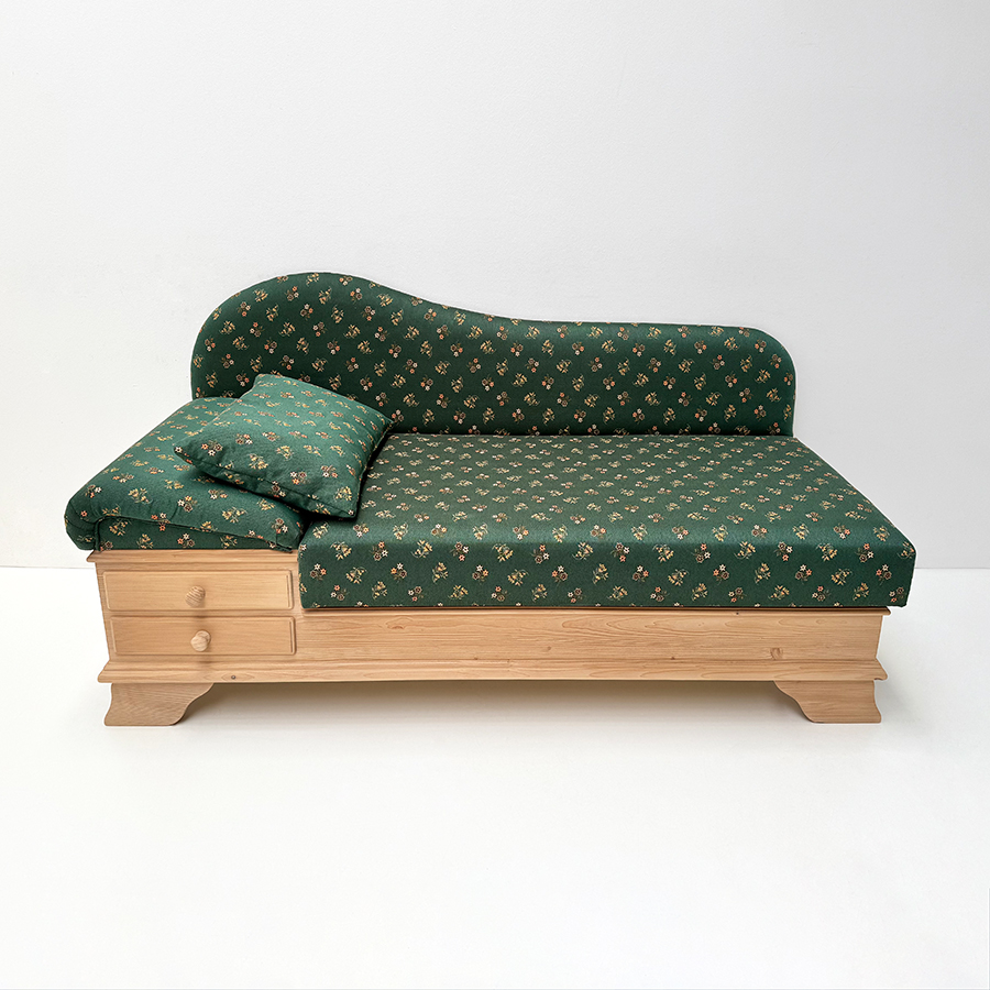 Sofa Liege Chiemgau Sonderlänge 170 cm, Rosner natur gewachst, Mülheim Streublume grün