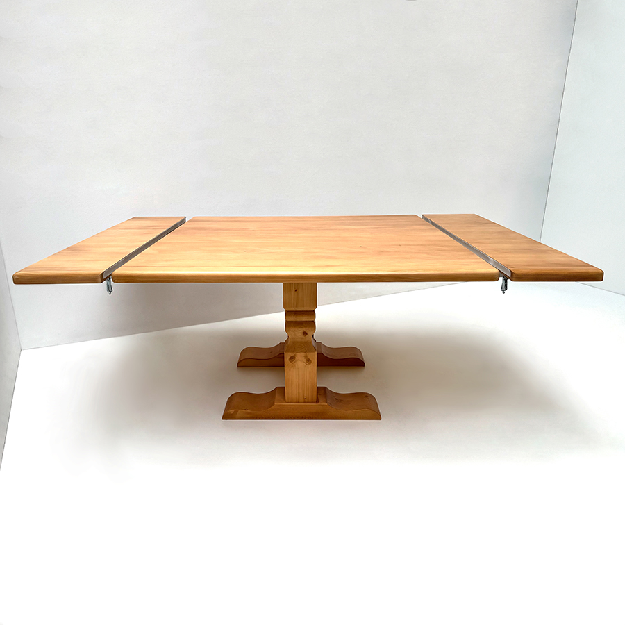 Klostertisch Mittelsäulen-Tisch, gefräste Säulen, 130/130 cm,  2 Ansteckplatten 30 cm,Chamonix 11458