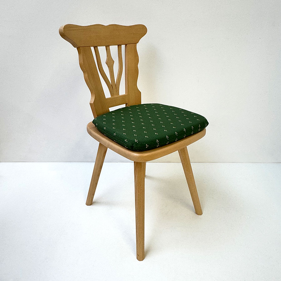 Sprossenstuhl Bauernstuhl 1015,  Fichte massiv, Rosner lackiert, Polster genäht, Lasche,  Kundl grün