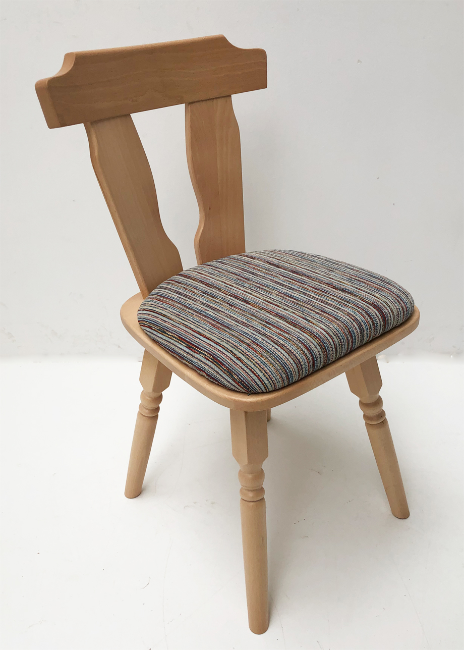 Stuhl 44 Tegernsee Buche, Polsterplatte Stoff Salzburg RE