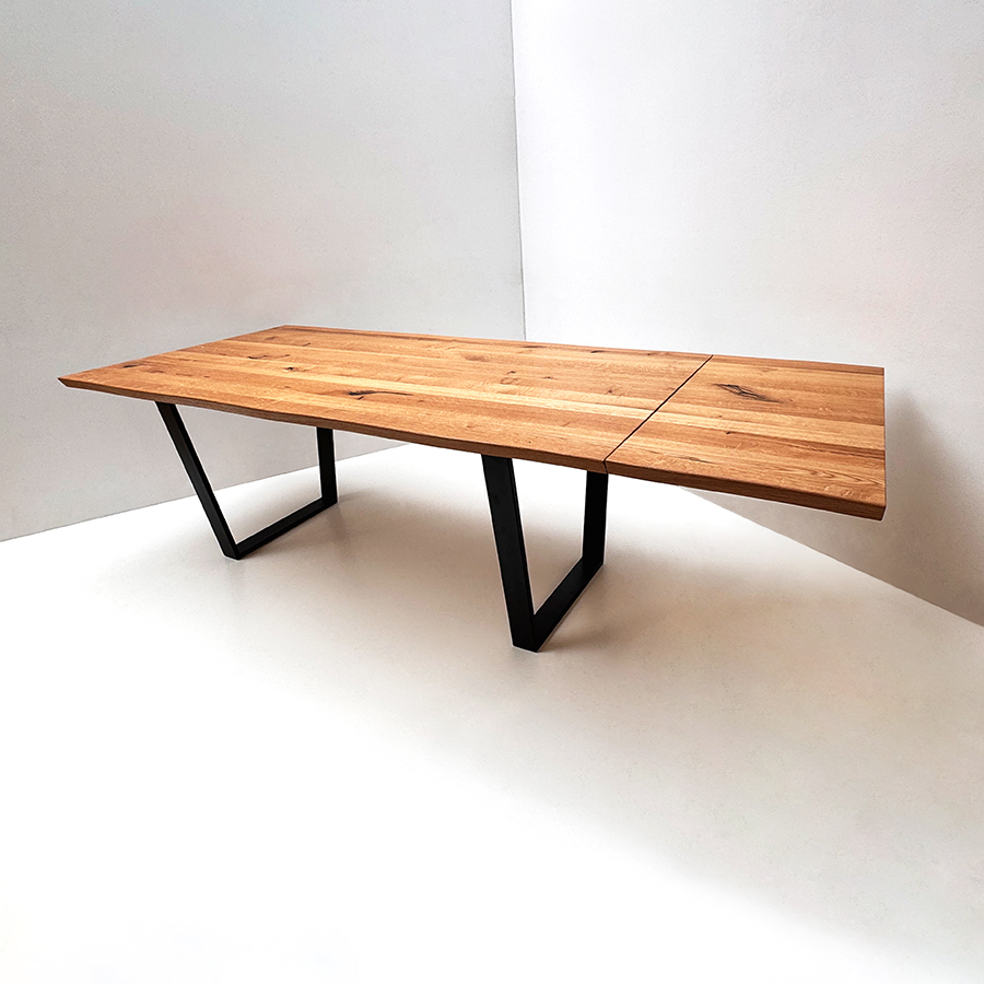 Baumtisch Tisch Oviedo 4, 180/90 cm, Ansteckplatte 50 cm, ohne Mittelfuge, Wildeiche, Metallgestell